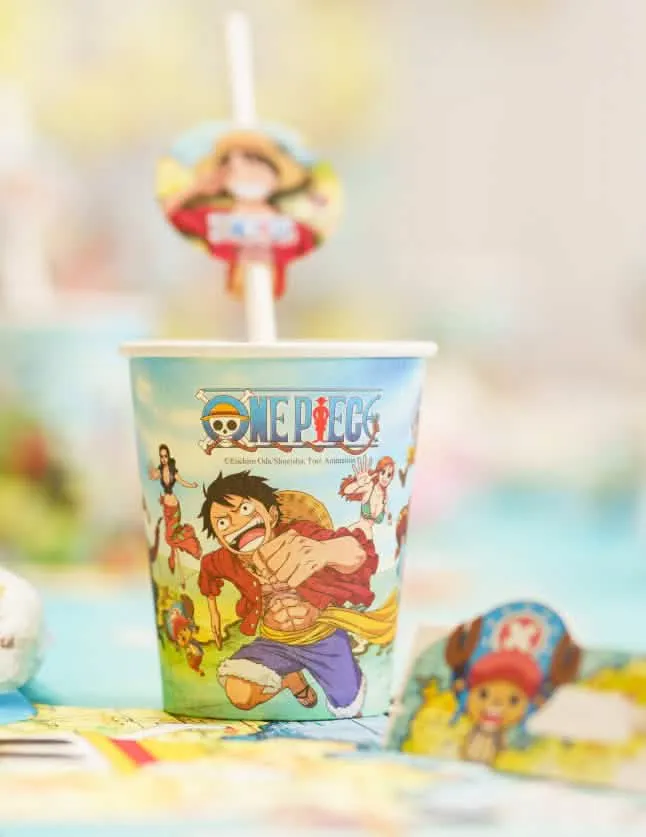 Set mit 8 250 ml One Piece™ Pappbechern