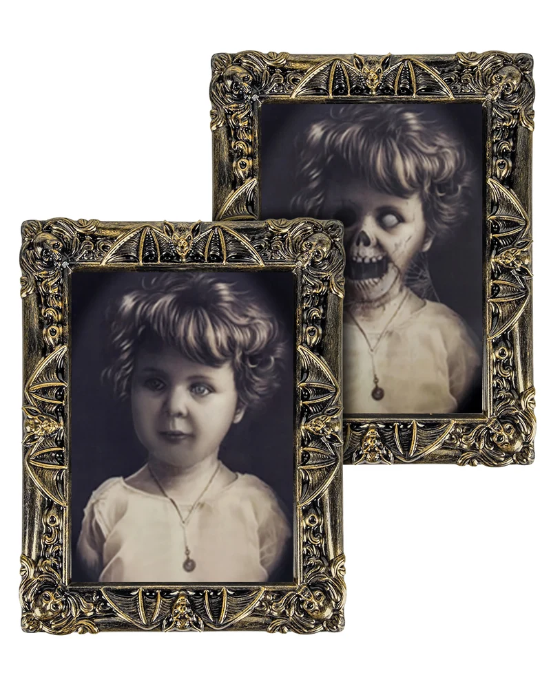 Creepy Little Abigail Lenticular Portrait 50x39cm