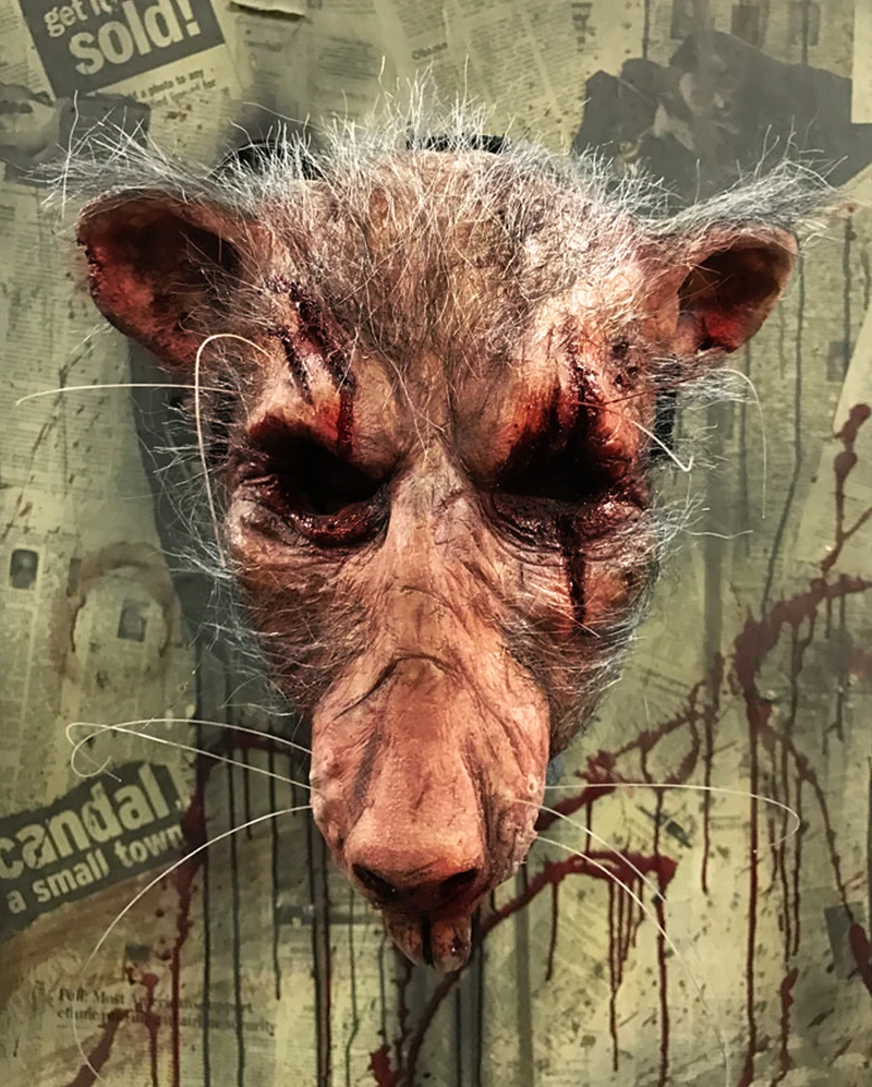 Blutige Typhus Kanalratten Maske