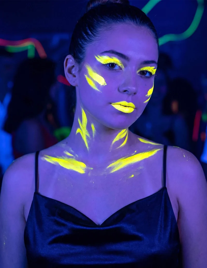 Neongelbes fluoreszierendes Make-up 7,8 g