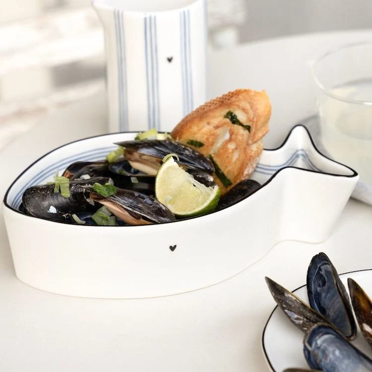 Bastion Collections Fisch Schale Blue Stripes