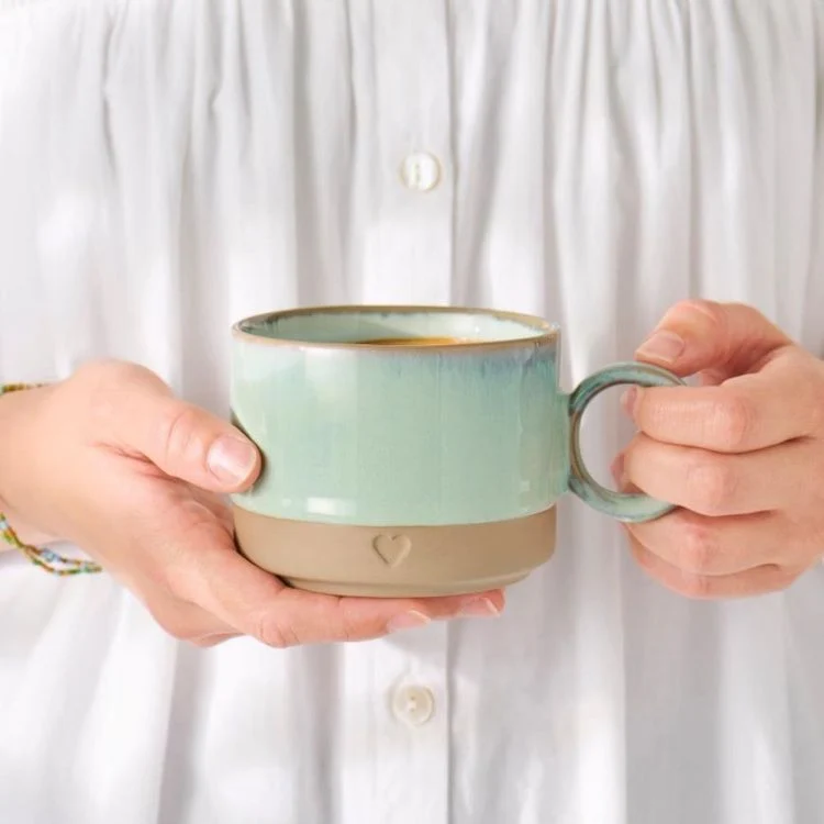 IB Laursen Tasse Herz hellgrün-mattbraun