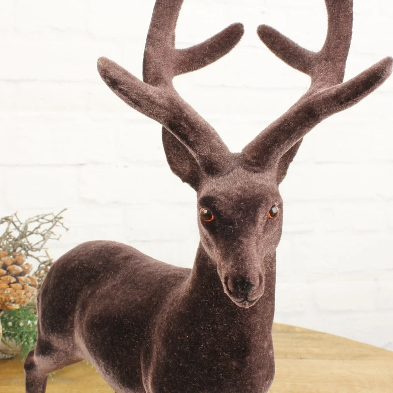 Hirsch Braun samt 32