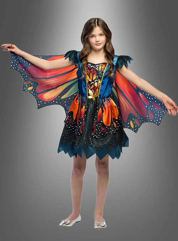 Kleid mit Schmetterlingsflügel