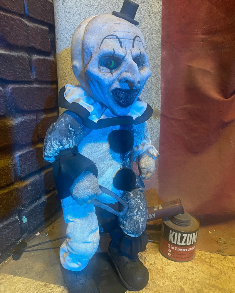 Terrifier Art The Clown Friedhofs Puppe 56cm