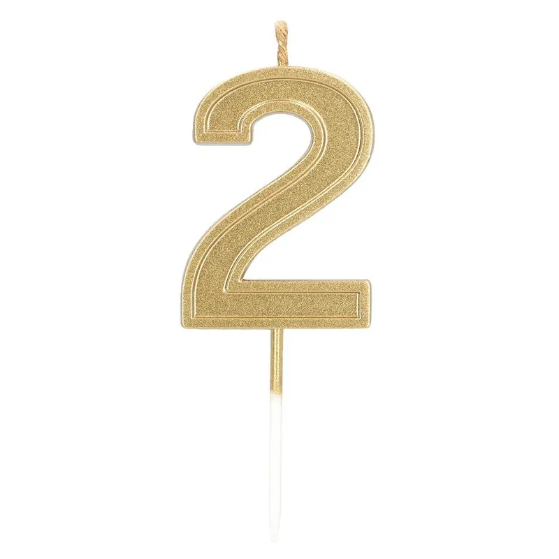 Kerze „Elegant ‚2‘“ in Gold auf einem Stäbchen (3 x 4,2 x 0,7 cm)