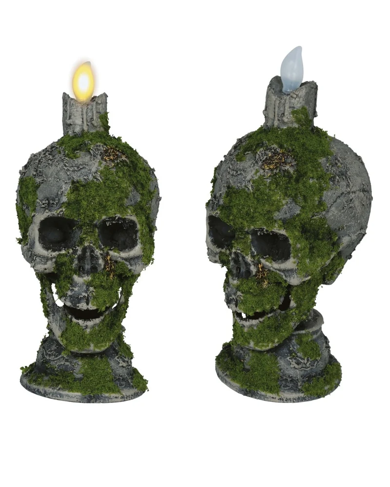 Moosbewachsener Totenkopf mit Kerzenlicht 35cm