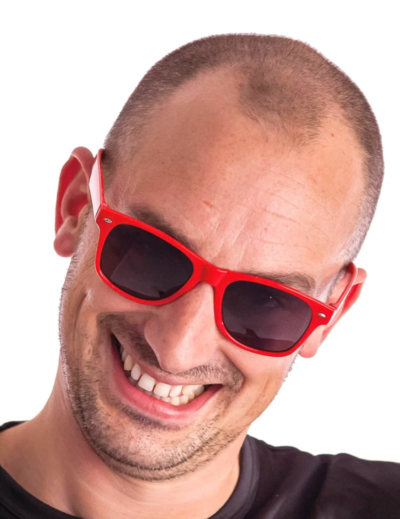 Rote Sonnenbrille