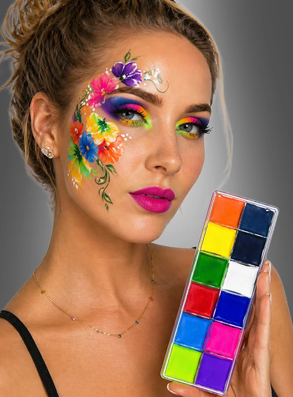 Bunte Make-up Palette mit 12 Farben
