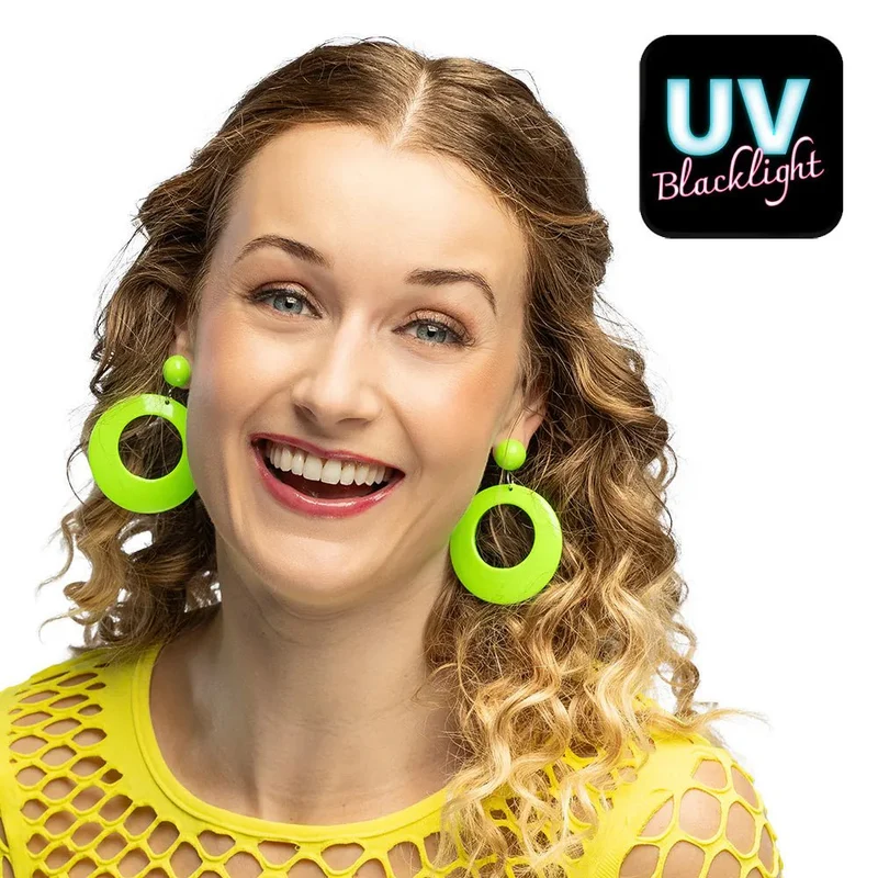 Ein Paar Ohrringe im Retro-Stil, neongrün, UV