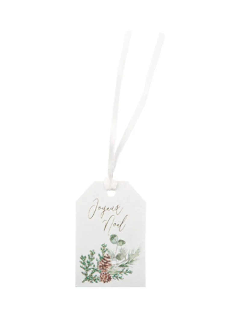 8 Etiketten Frohe Weihnachten Zauberwald 4 x 6cm mit Band