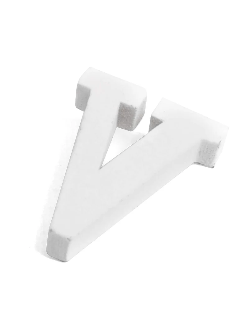 Kleiner dekorativer weißer Holzbuchstabe V 5 cm