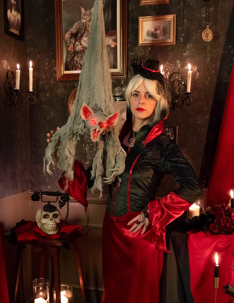Animierte Dekofigur aufhängbare Fledermaus 100 cm