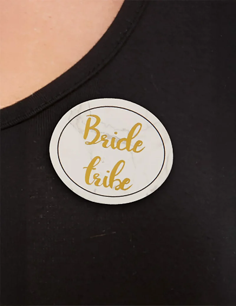 Set mit 5 weiß-goldenen Junggesellenabschiedsabzeichen